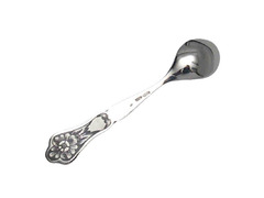 Серебряная ложка для специй с черневым декором на фигурной ручке «Черневой рисунок»